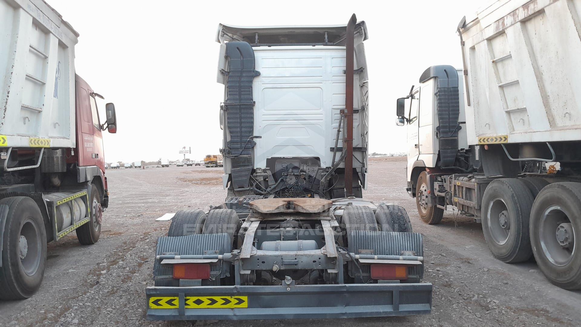 1999 VOLVO FH12 VIN: YV2A4B3AXXB215995