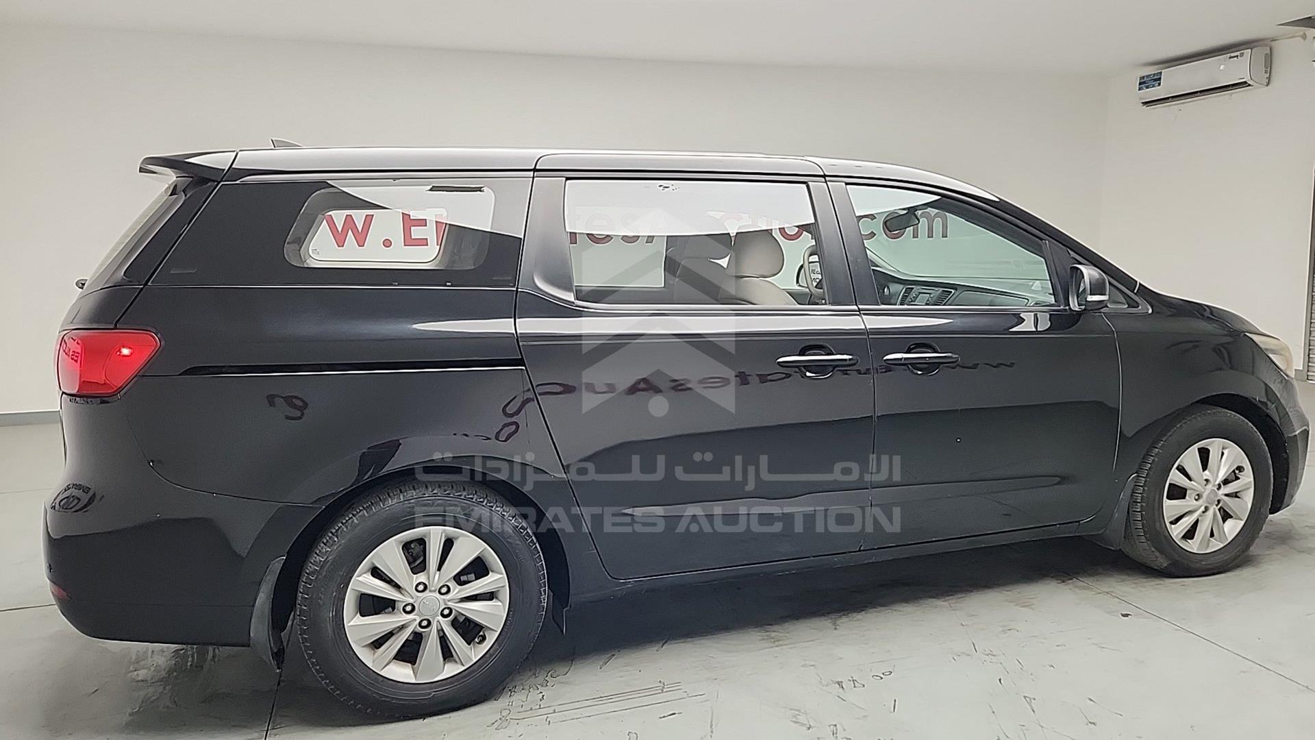 2016 KIA SEDONA VIN: KNDMA5C18G6118093