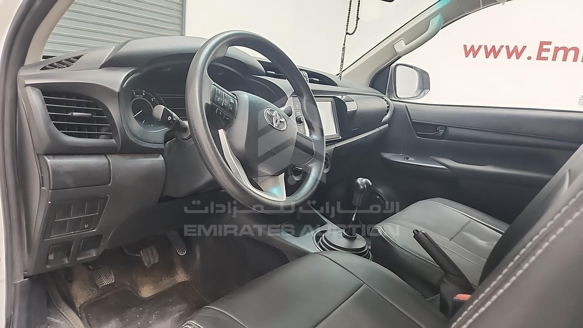 2023 TOYOTA HILUX VIN: MR0DB9CD1P5004085