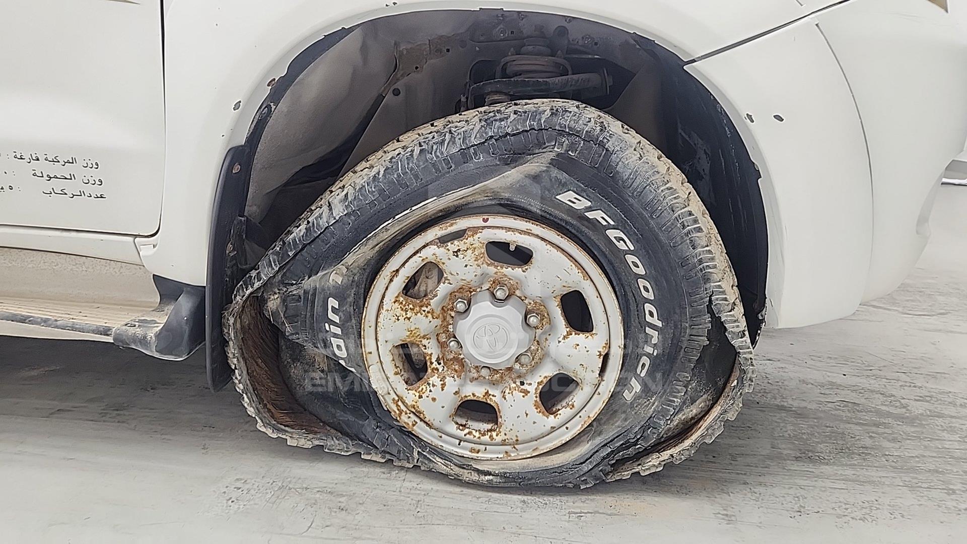 2007 TOYOTA HILUX VIN: MR0FX22G771006167