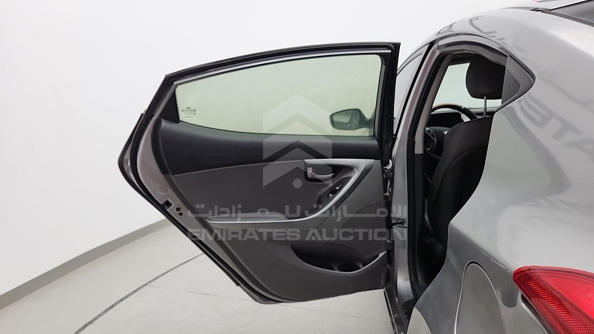 2011 HYUNDAI ELANTRA VIN: KMHDH4AE2BU081960