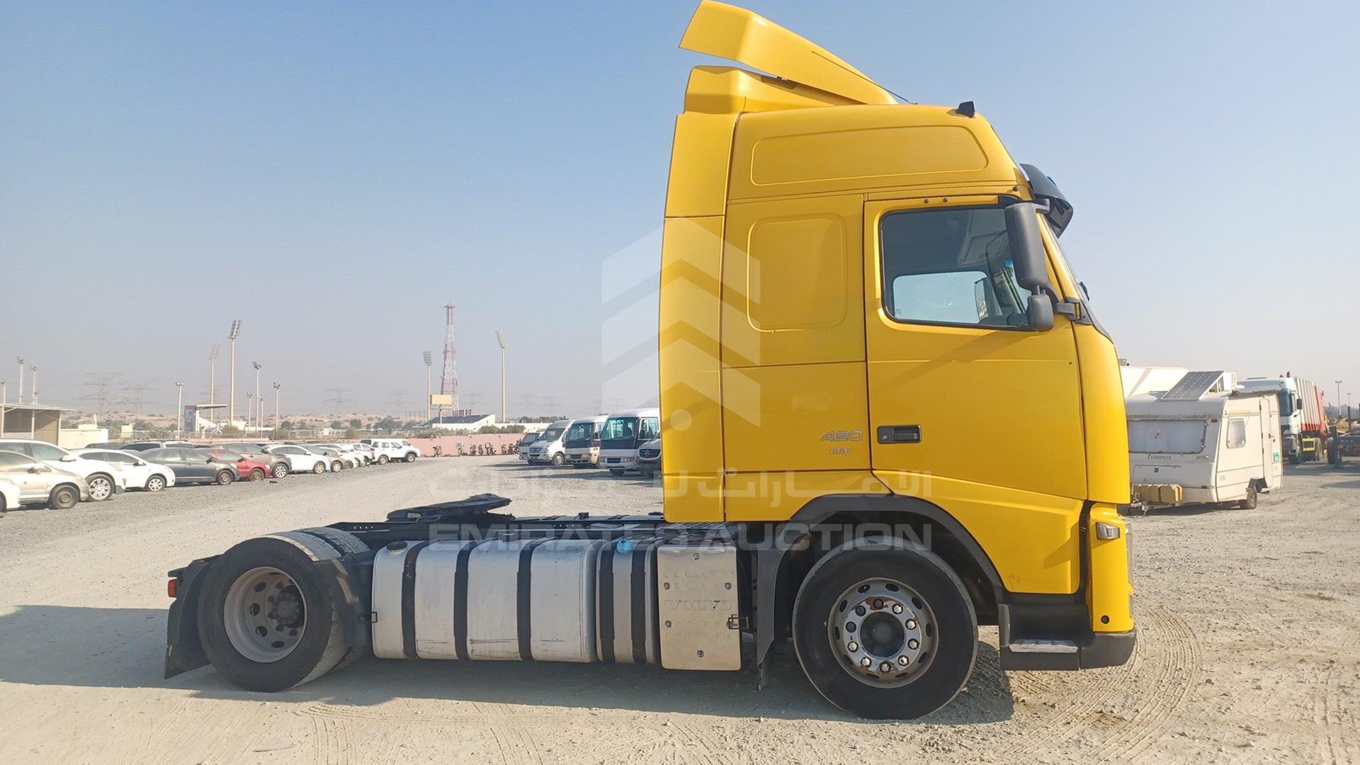 2010 VOLVO FH VIN: YV2AG10A9AB569472