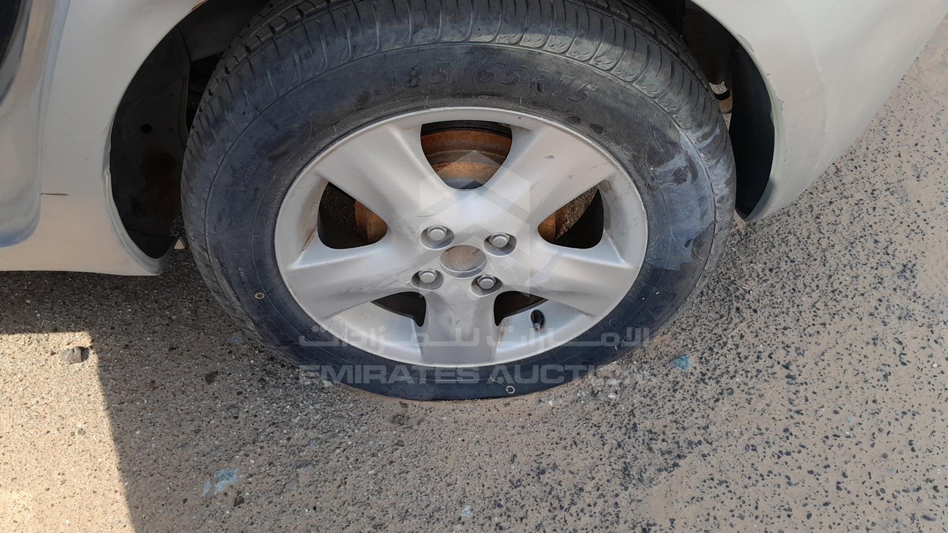 2007 TOYOTA YARIS VIN: JTDKW923675047131