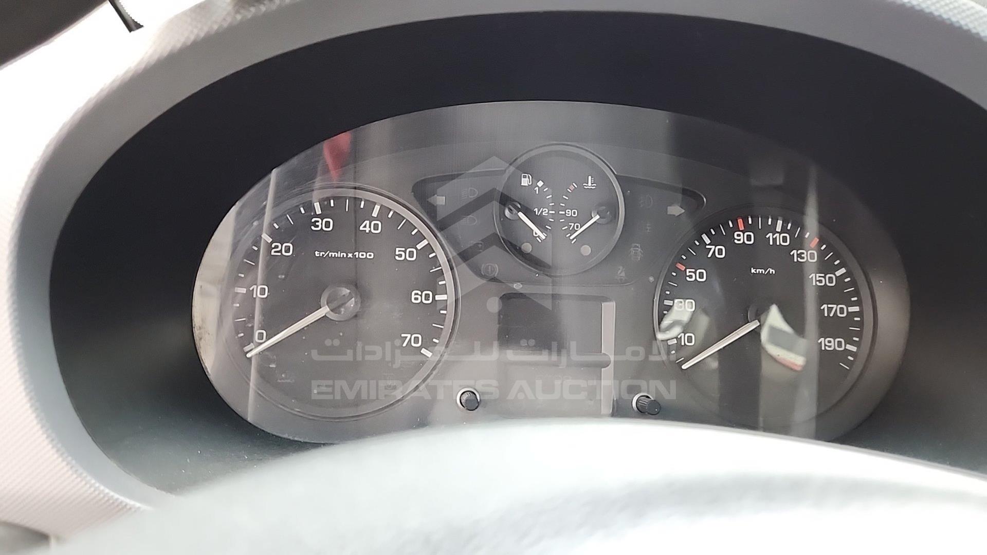 2015 PEUGEOT PARTNER VIN: VF37JNFU5FJ510288