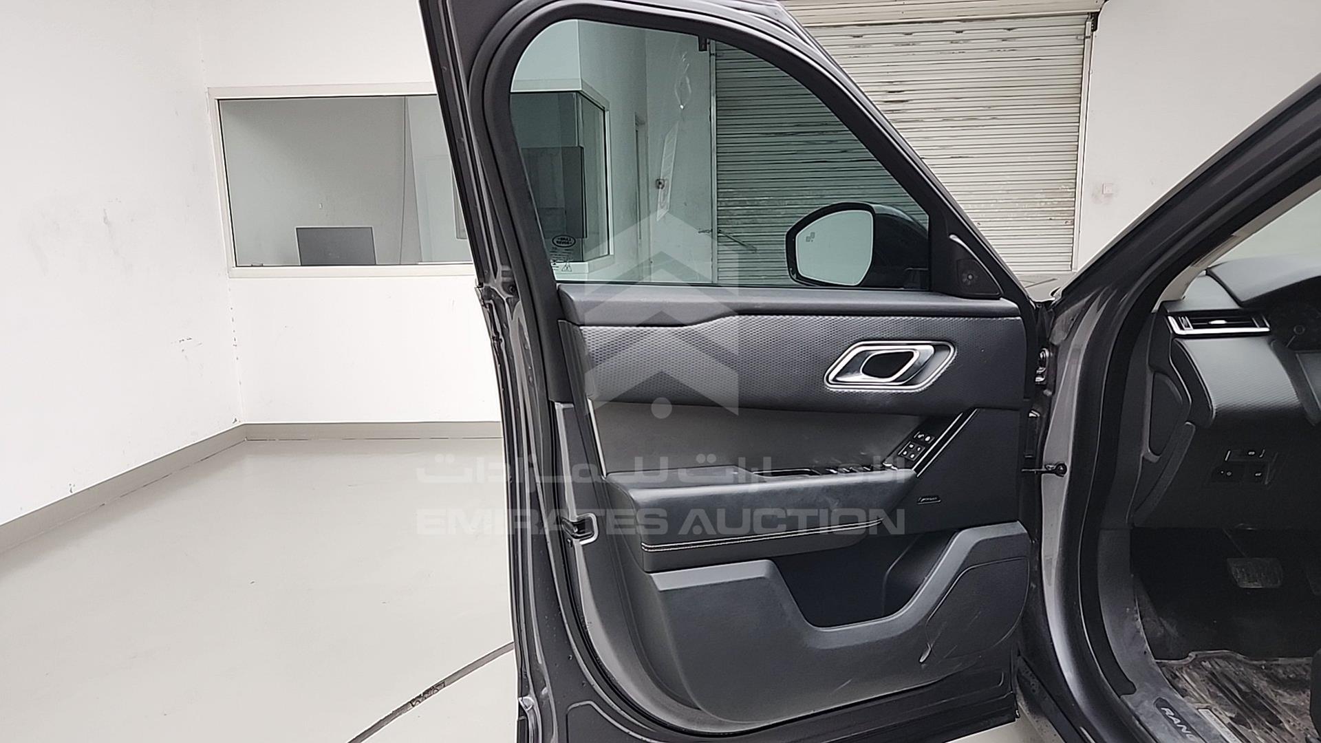2018 RANGE ROVER --- VIN: SALYB2RV8JA716141