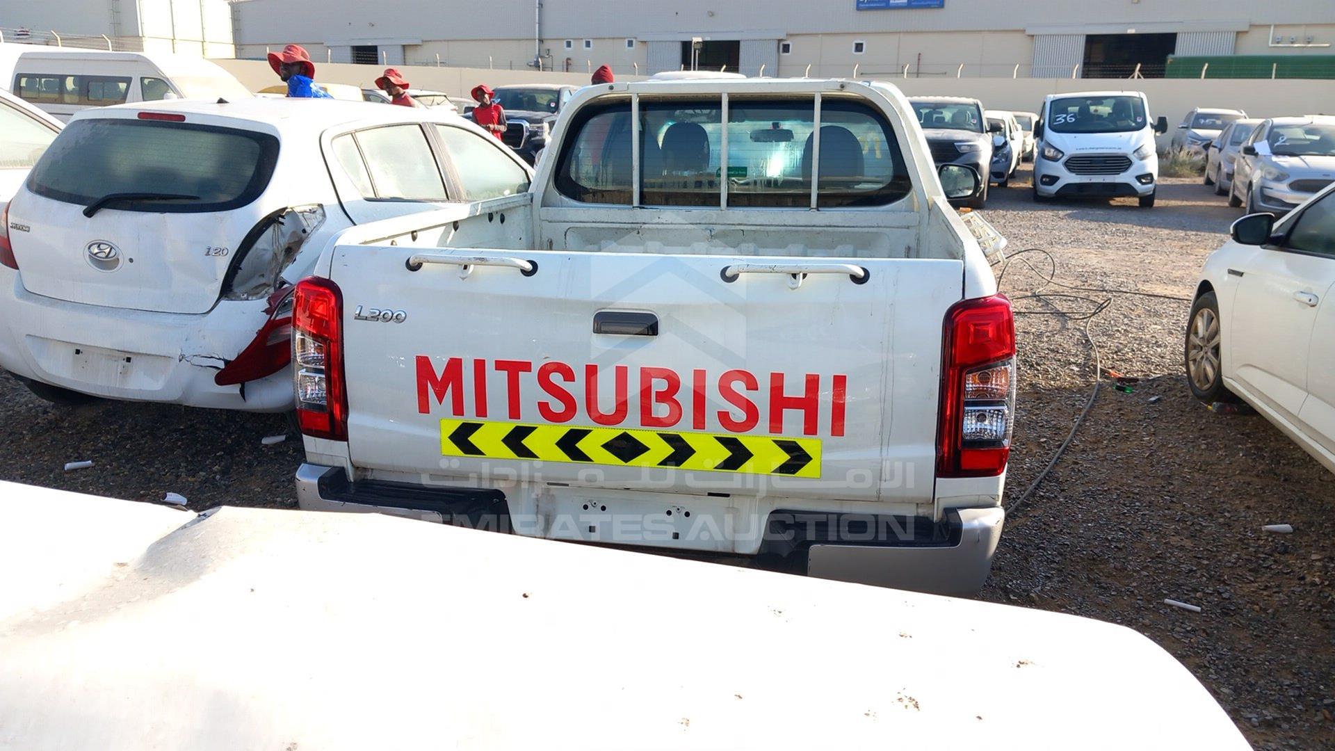 2021 MITSUBISHI L 200 VIN: MMBMGU5H1MH005521