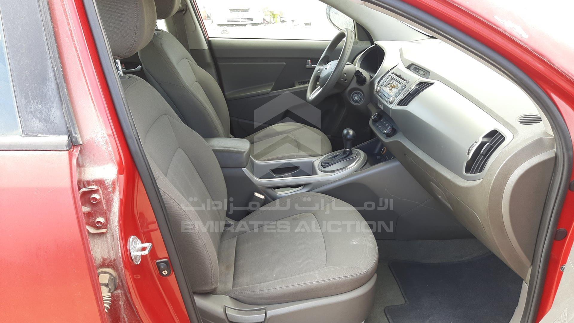 2014 KIA SPORTAGE VIN: KNAPB8129E7481403