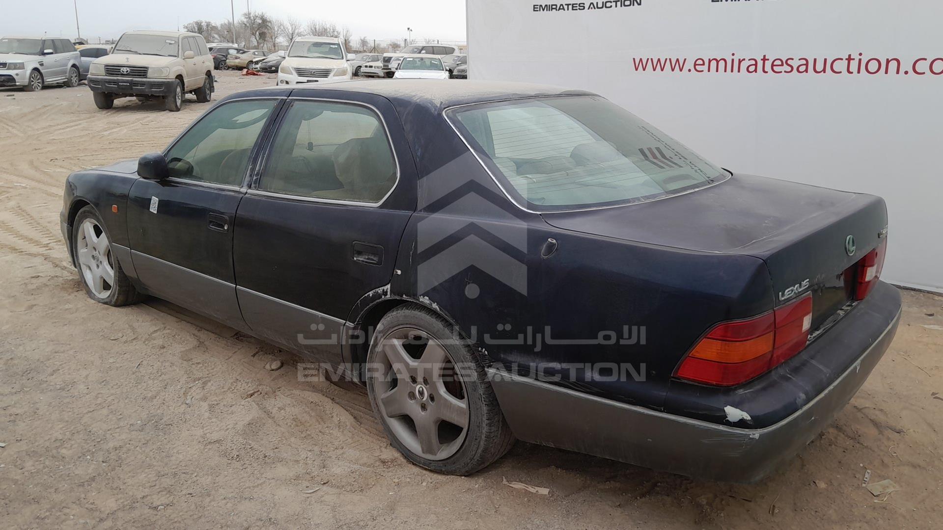 1997 LEXUS LS400 VIN: JT8BH28F7V0092378