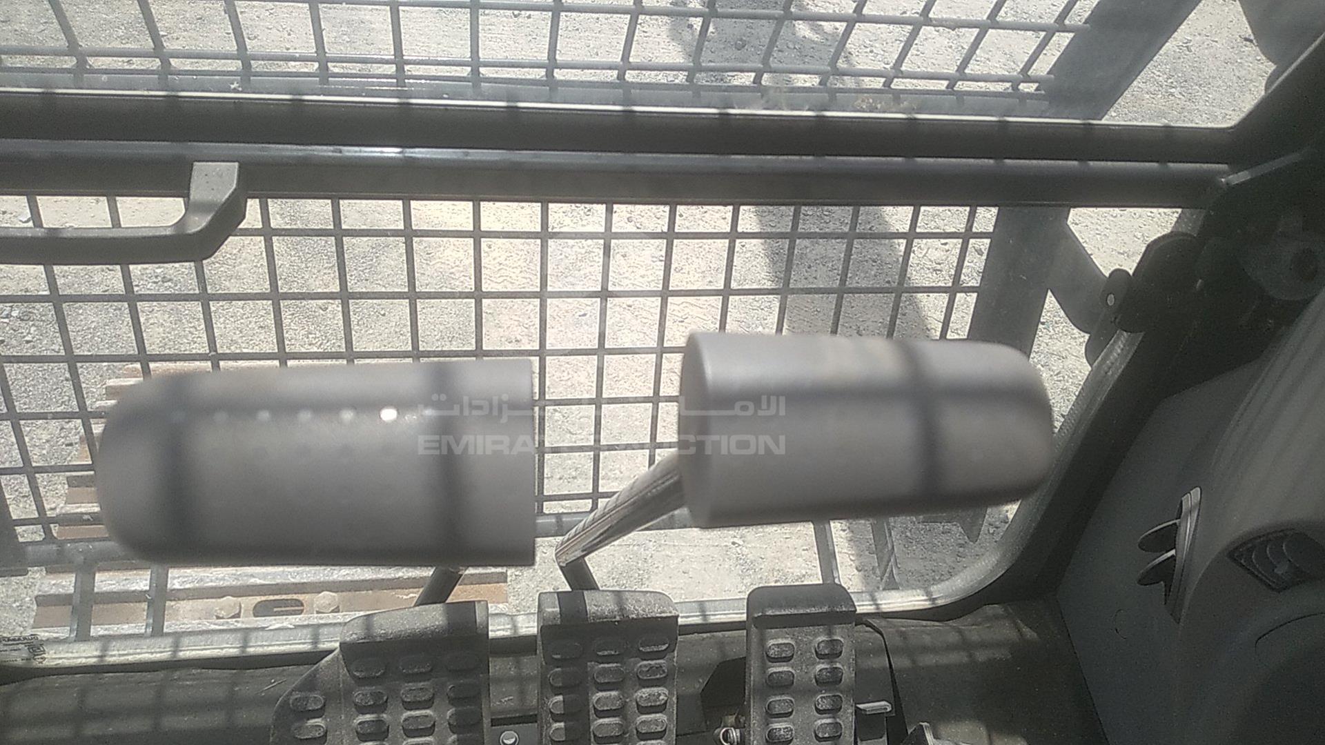 2021 HITACHI EXCAVATOR VIN: THEDCRL0C00002614