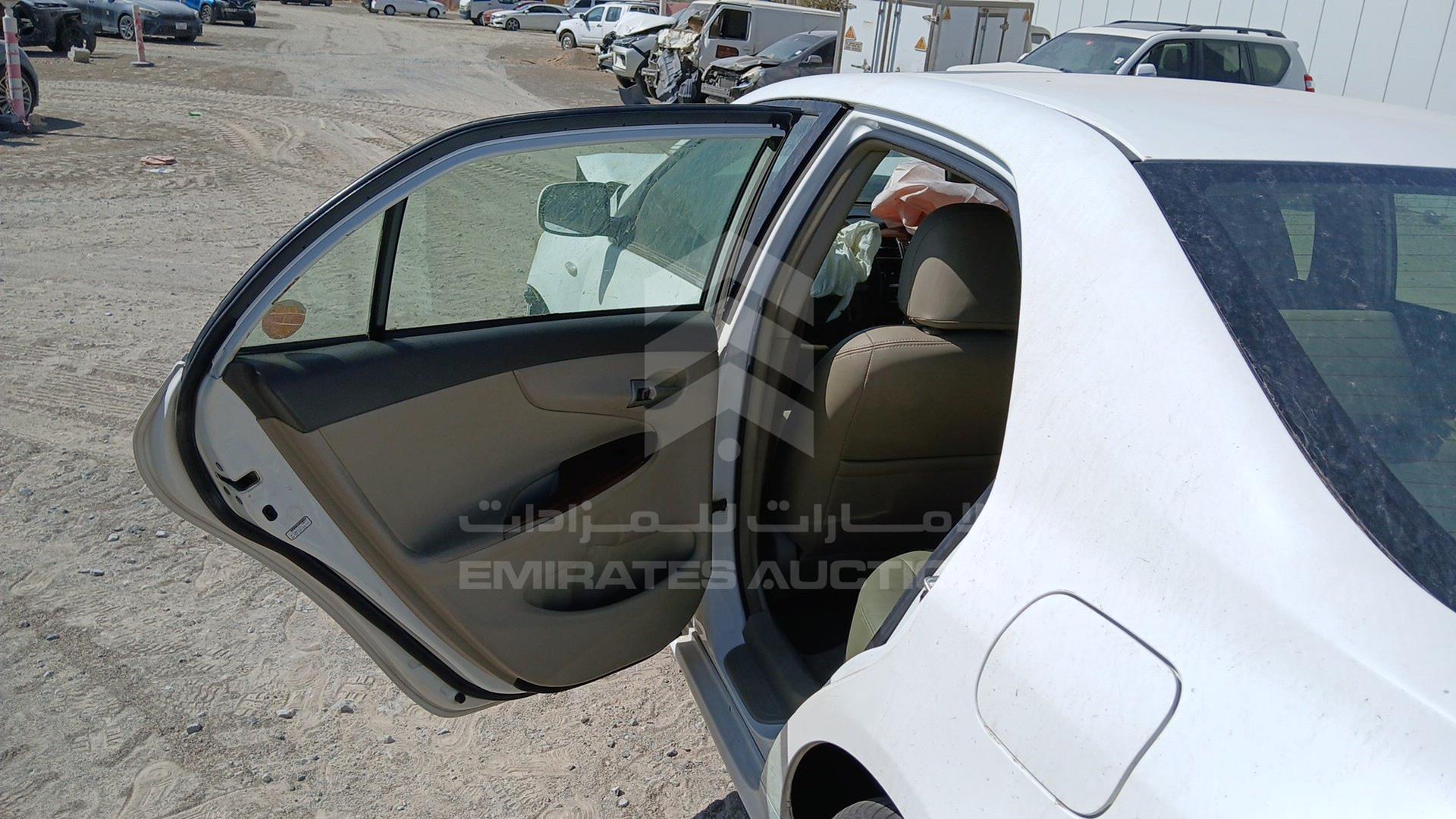 2008 TOYOTA COROLLA VIN: JTDBR40EX89007675