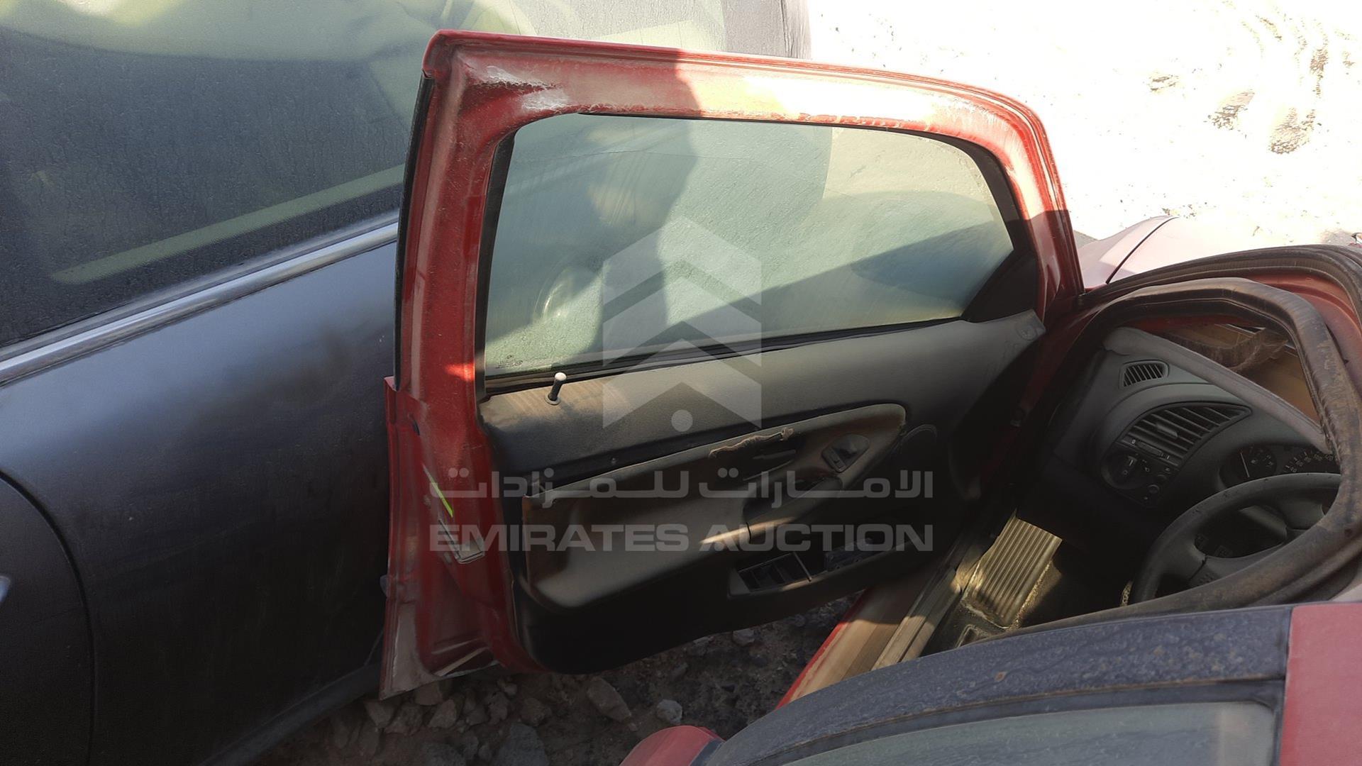 0 BMW 320I VIN: WBACB21060AL85024