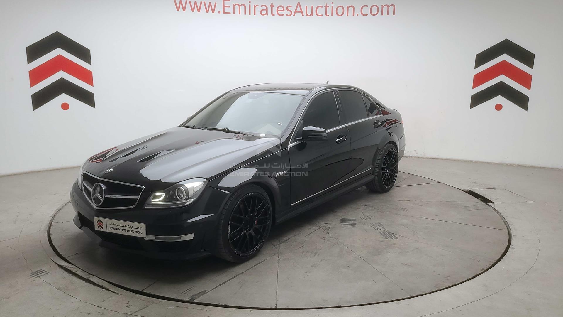 2010 MERCEDES C 300 VIN: WDDGF8BB8AF450400