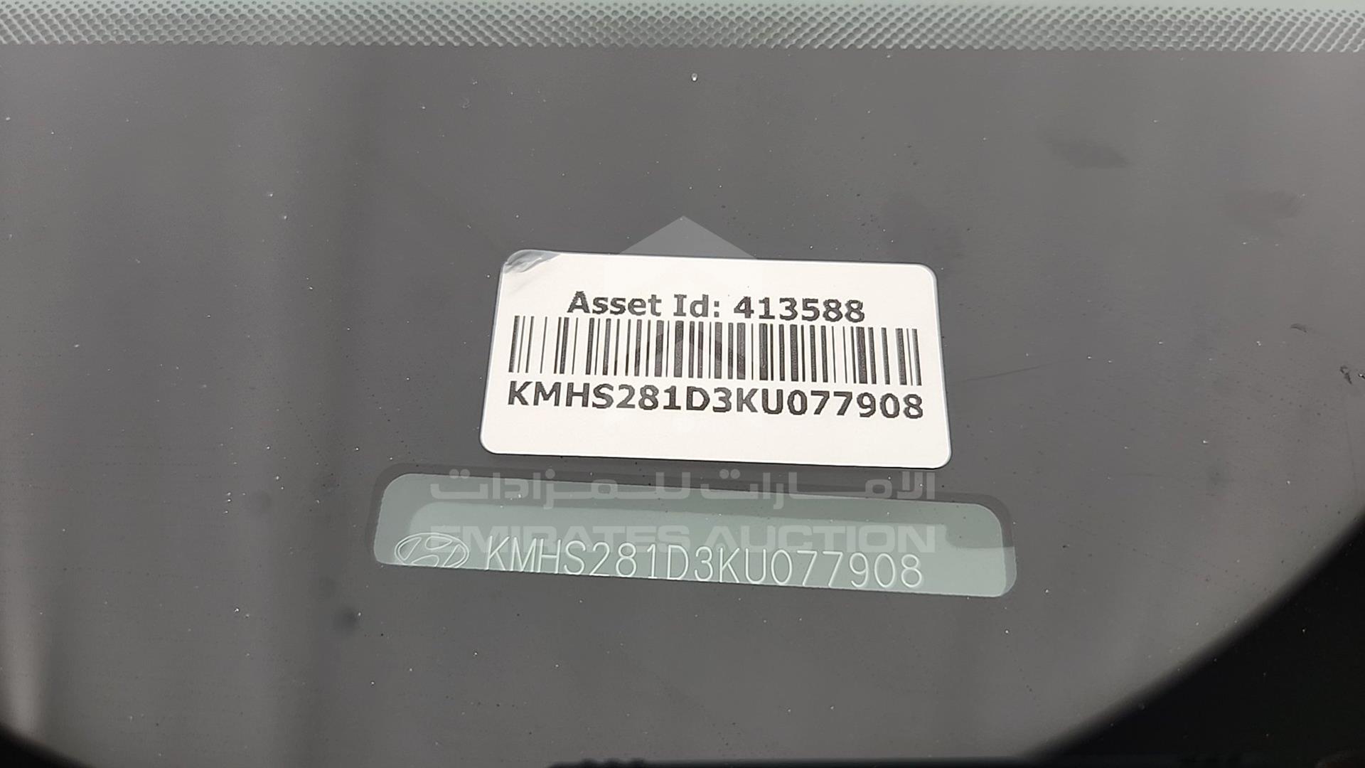 2019 HYUNDAI SANTA FE VIN: KMHS281D3KU077908