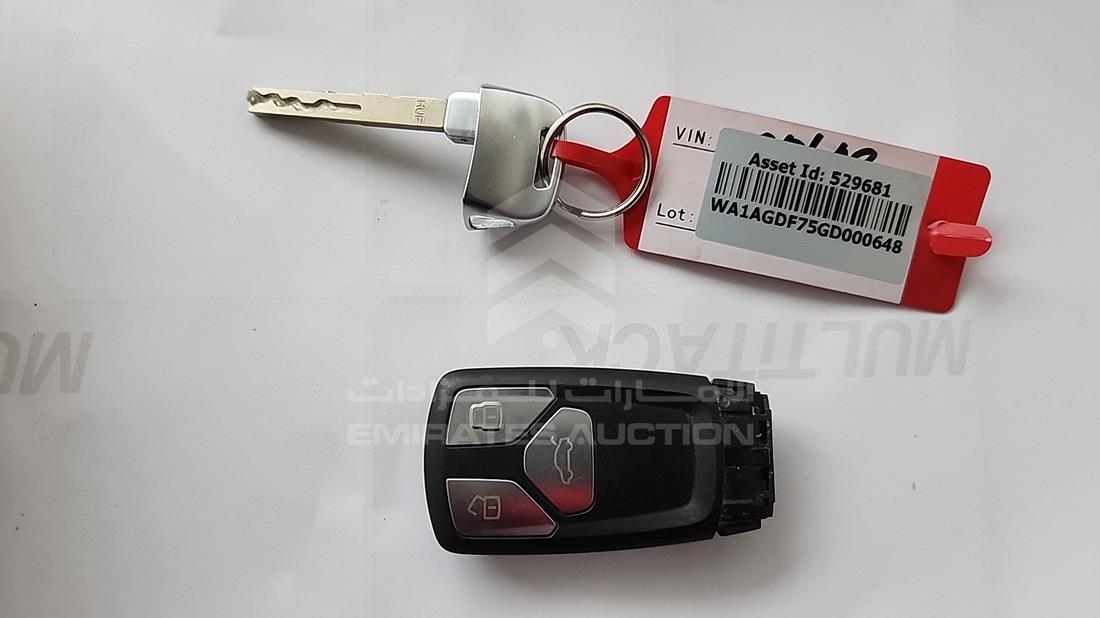 2016 Audi Q7 — Keys — Photo 6