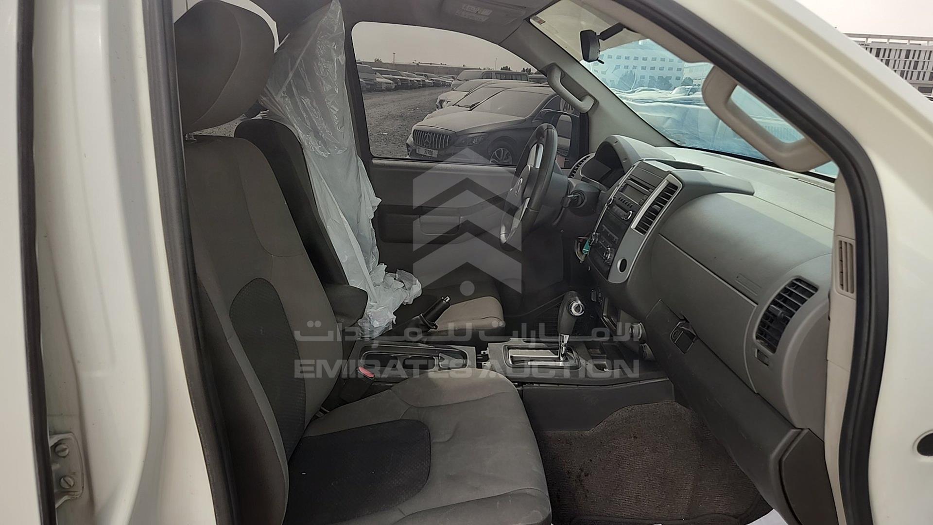 2013 NISSAN XTERRA VIN: 5N1AN0N64DN817561