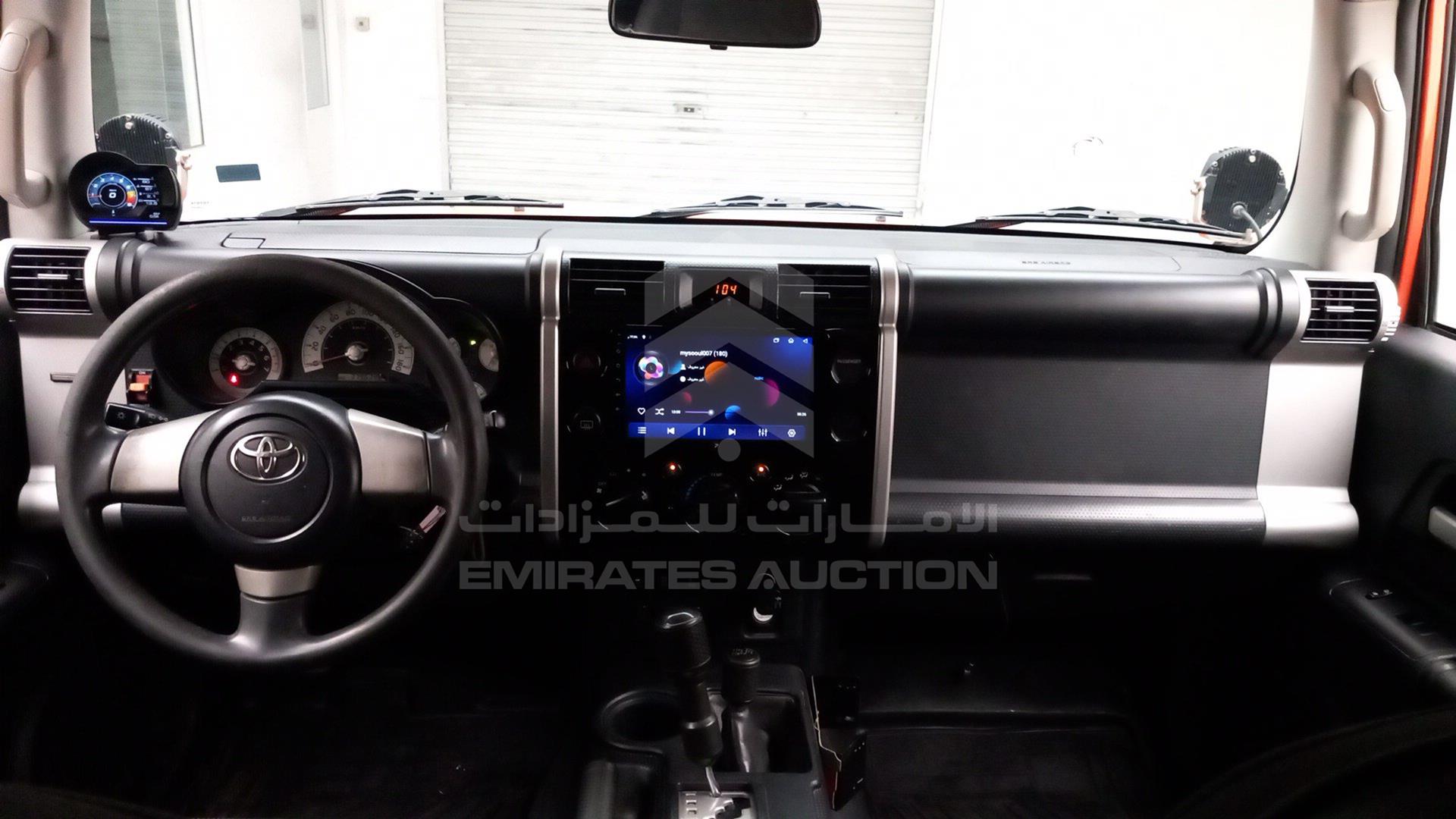 2013 TOYOTA FJ CRUISER VIN: JTEBU11F7DK151283