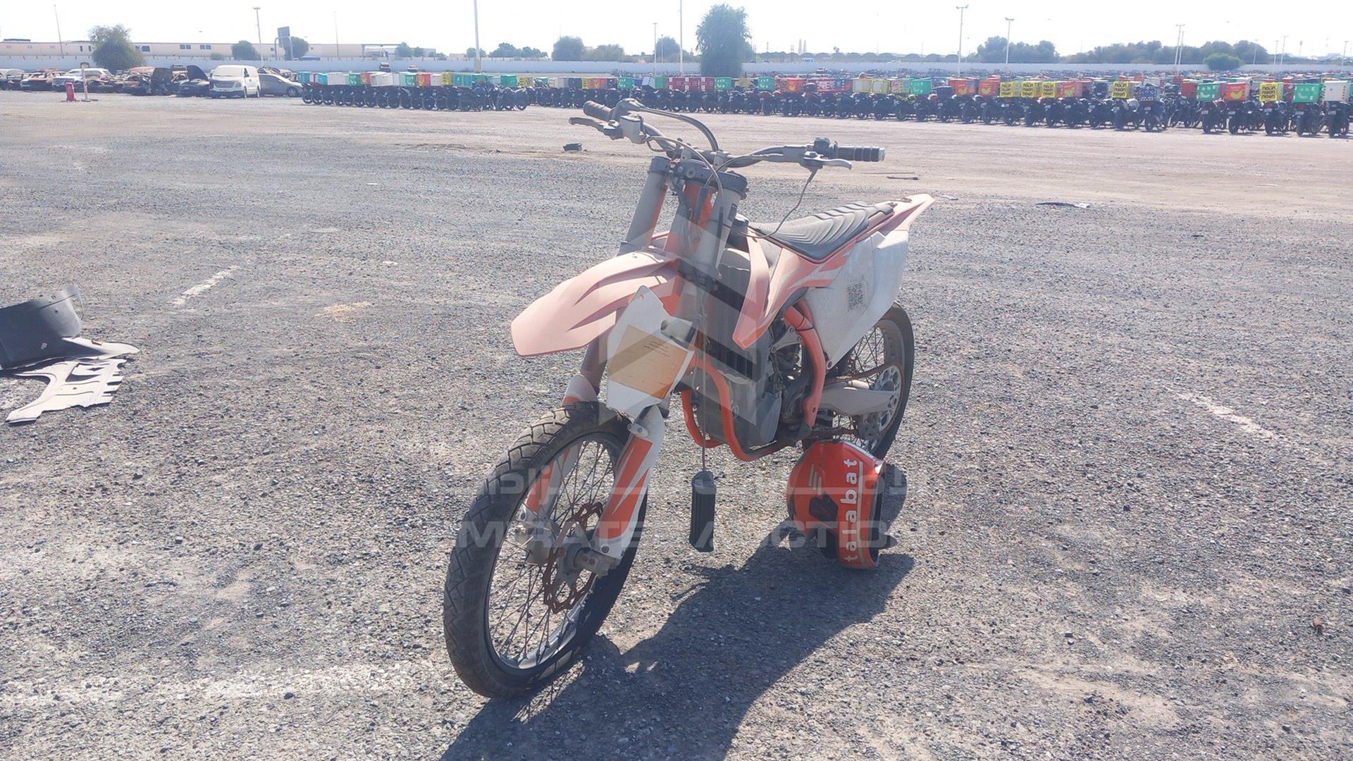 2018 KTM 450 SX-F VIN: VBKSXR436JM333213