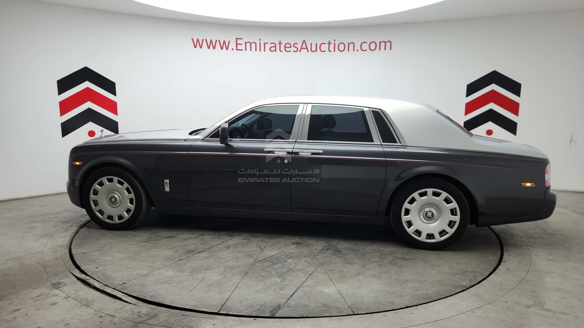 2013 ROLLS-ROYCE PHANTOM VIN: SCA681S02DUX72267