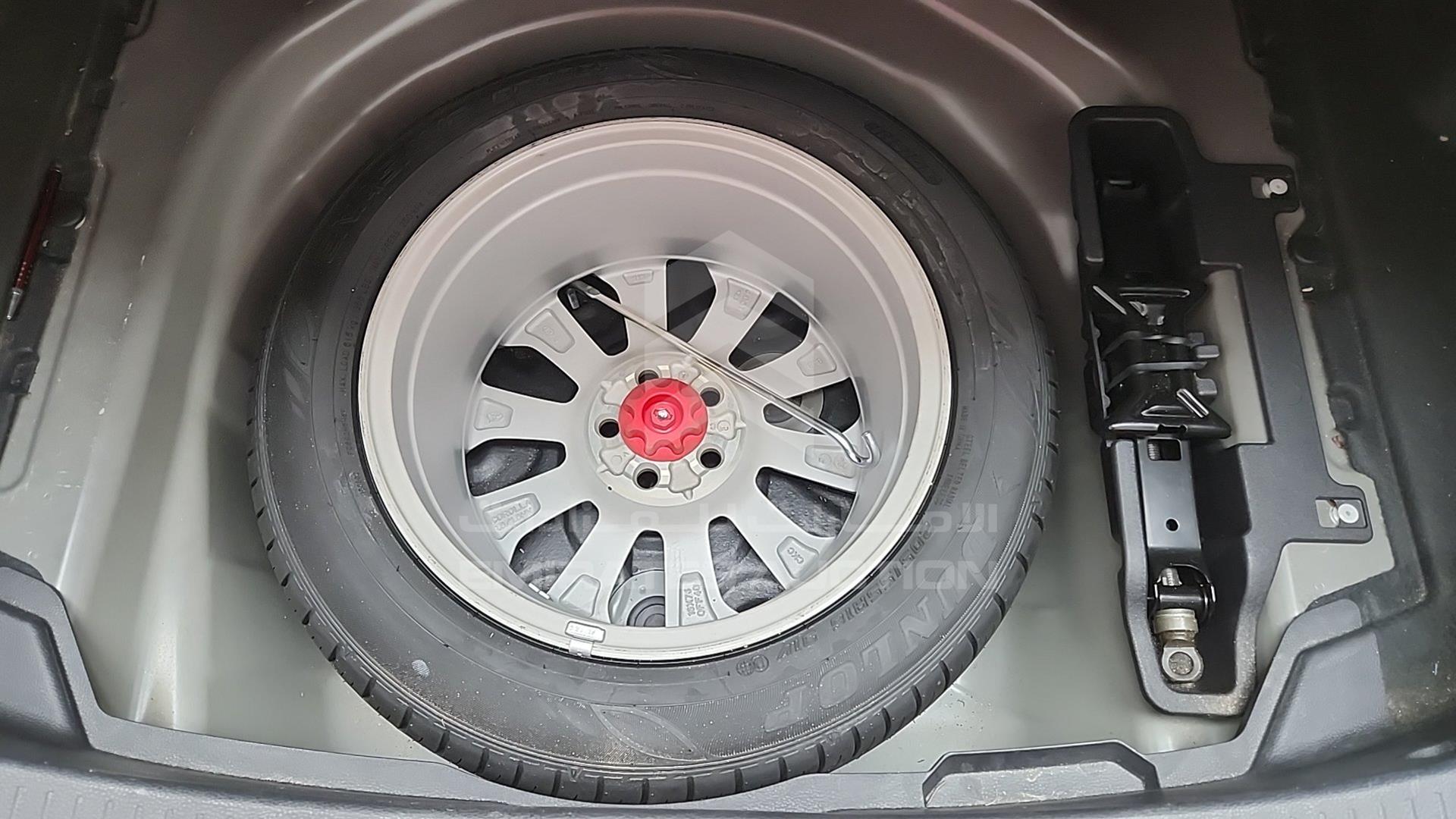 2020 TOYOTA COROLLA VIN: RKLBB0BE5L0004807