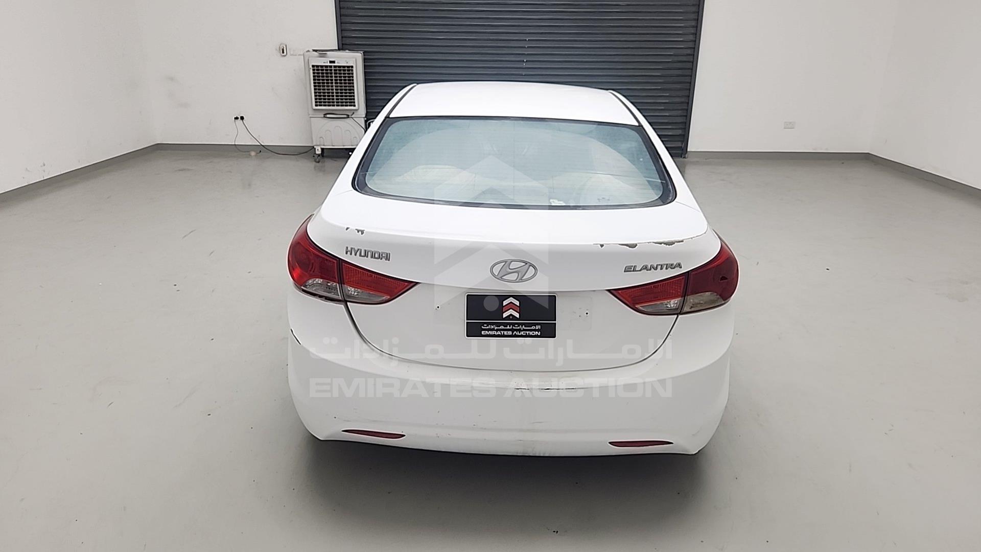 2014 HYUNDAI ELANTRA VIN: KMHDG41C6EU854824