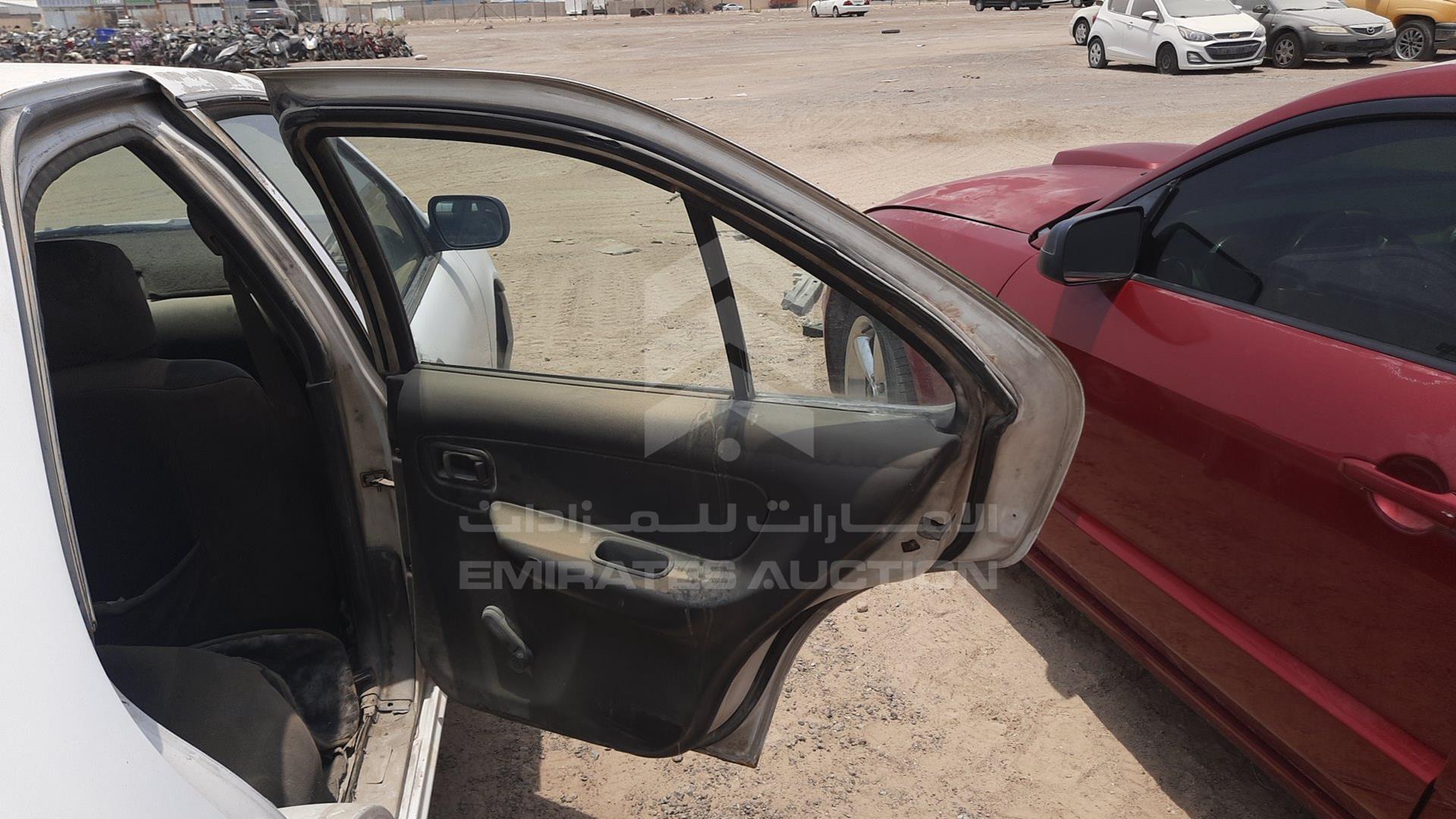 0 NISSAN SUNNY VIN: JN1BB41S1XW005597