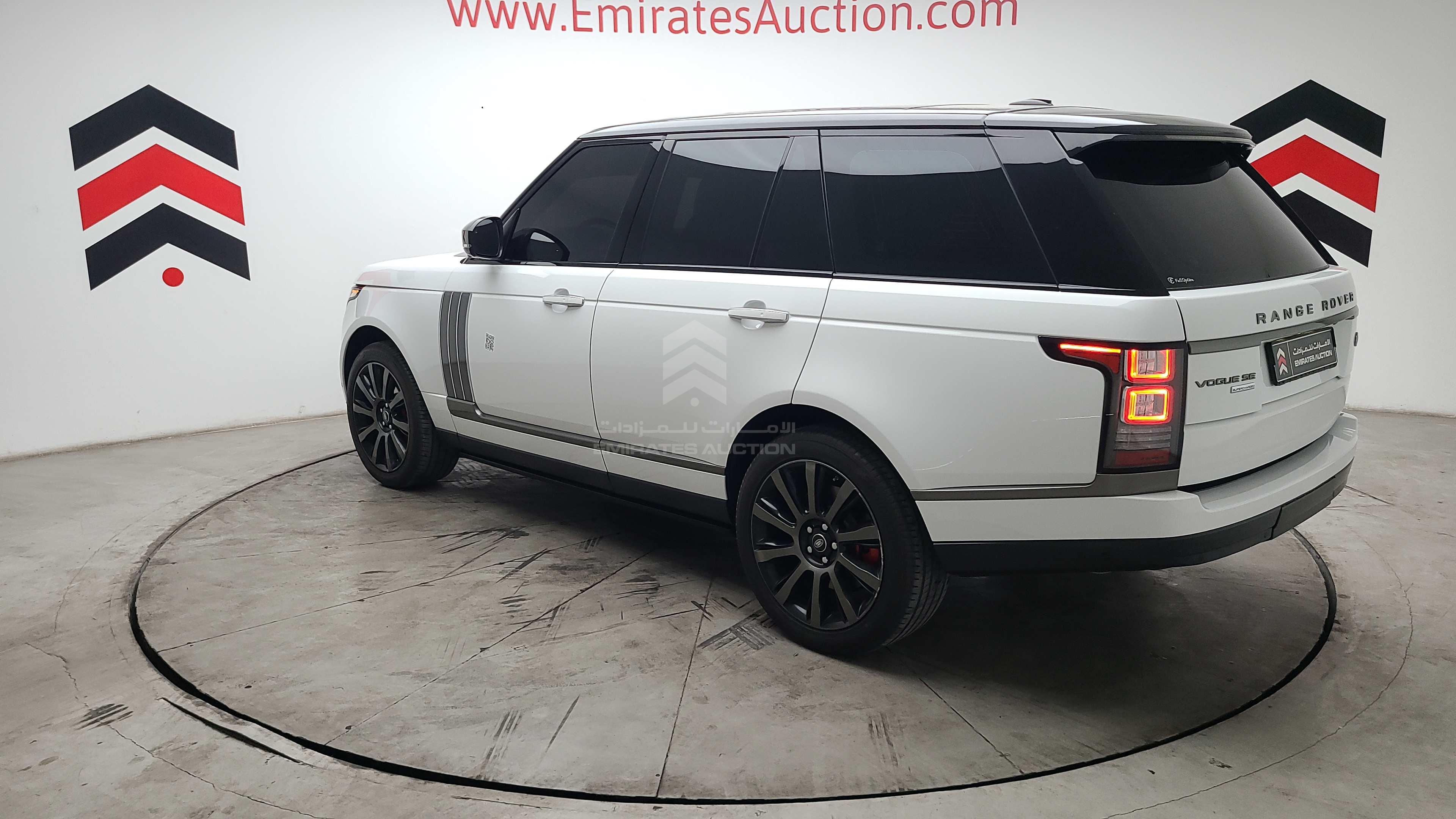 SALGA2EF1FA220893 - 2015 Range Rover Vogue - #461234