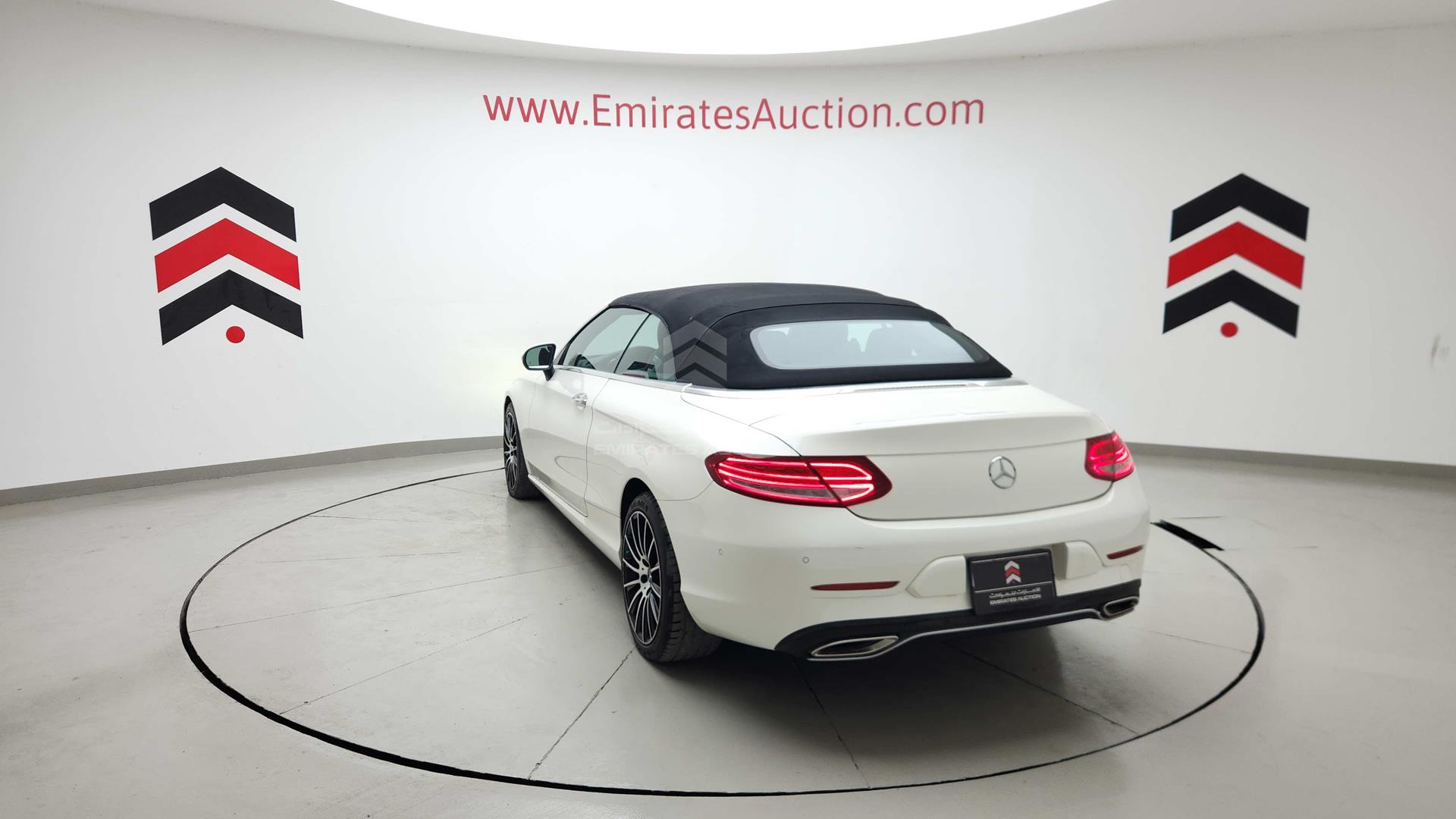 2018 MERCEDES C 300 VIN: WDDWK4KB9JF624409