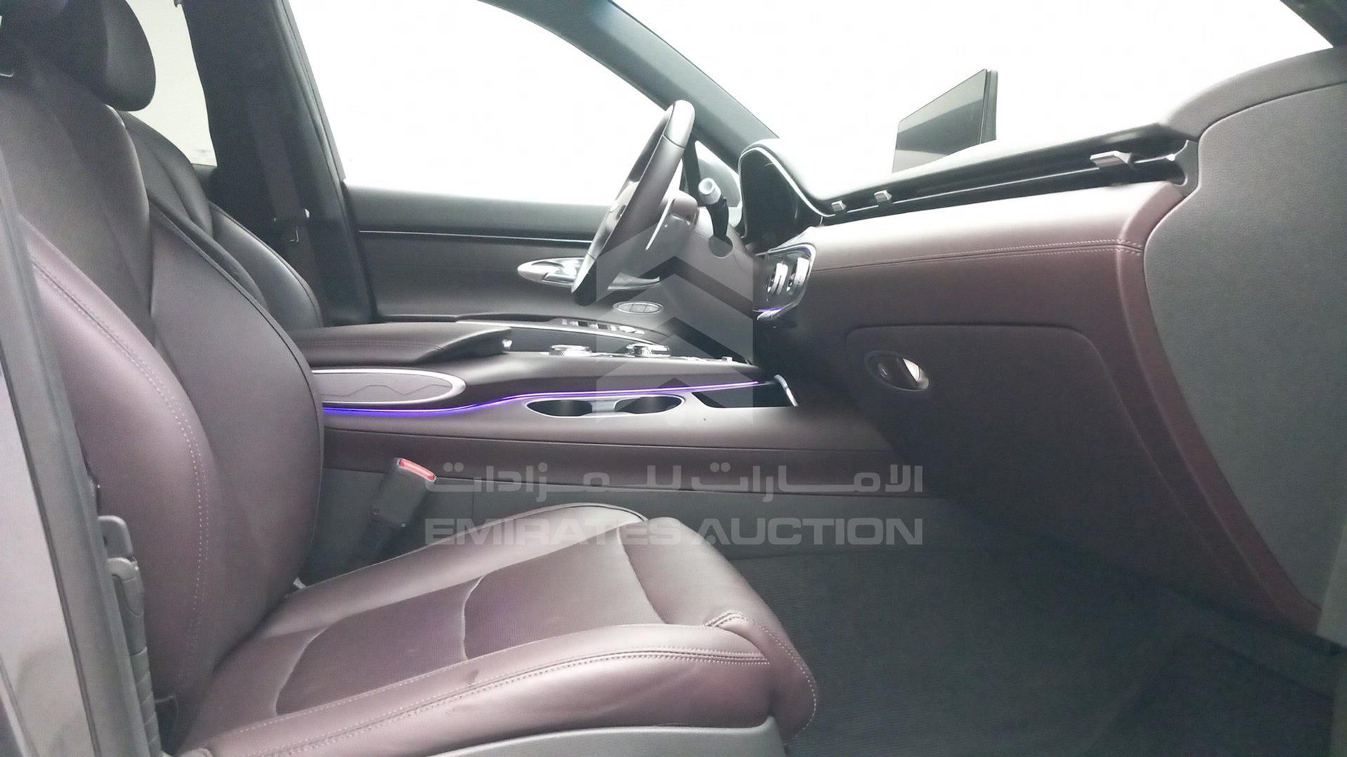 2022 GENESIS GV70 VIN: KMUMADTB6NU070828