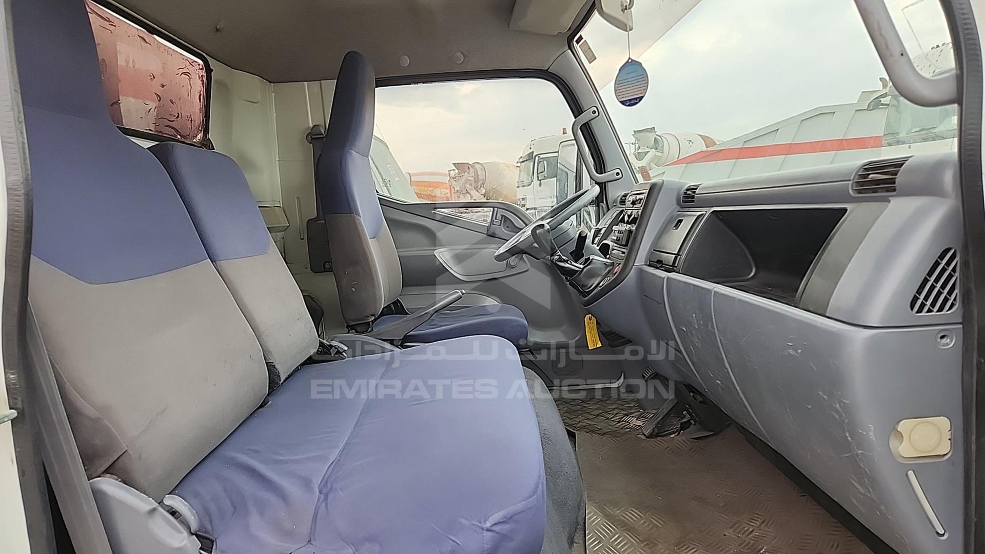 2012 MITSUBISHI CANTER VIN: JL6BCE6JXCK012377