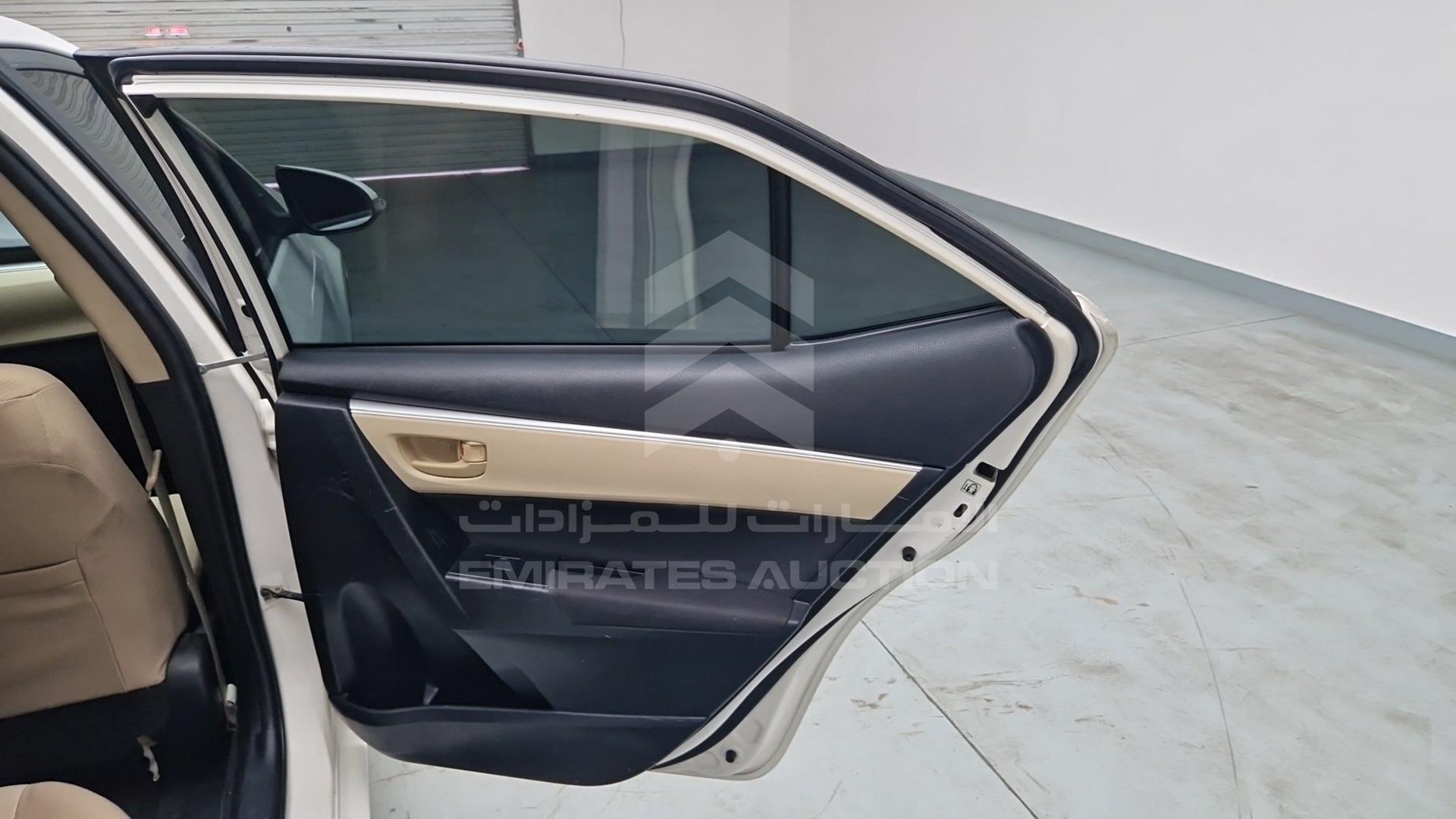 2014 TOYOTA COROLLA VIN: RKLBB9HE8E5015141