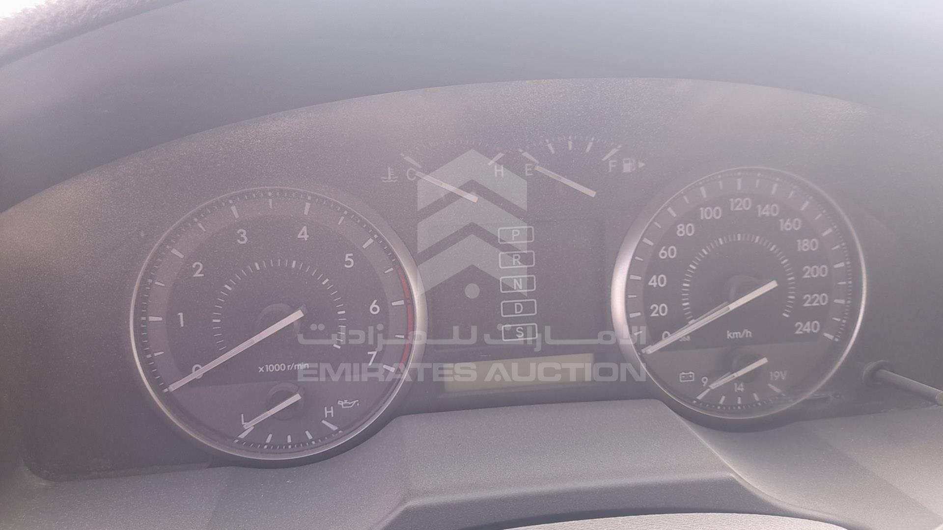 2011 TOYOTA LAND CRUISER VIN: JTMHU09J6B5052743