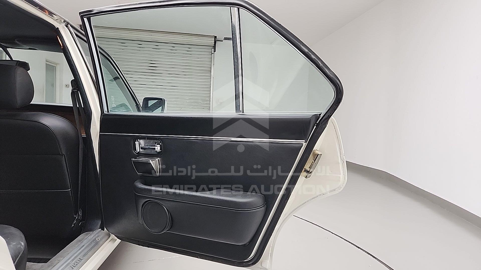 1979 JAGUAR XJ 6 VIN: JBALW4CC306220