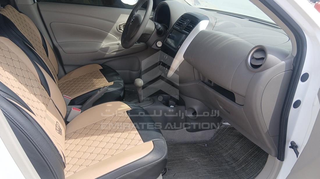نيسان صني 2025 — زاوية الراكب الأمامي للمقعد — صورة 25