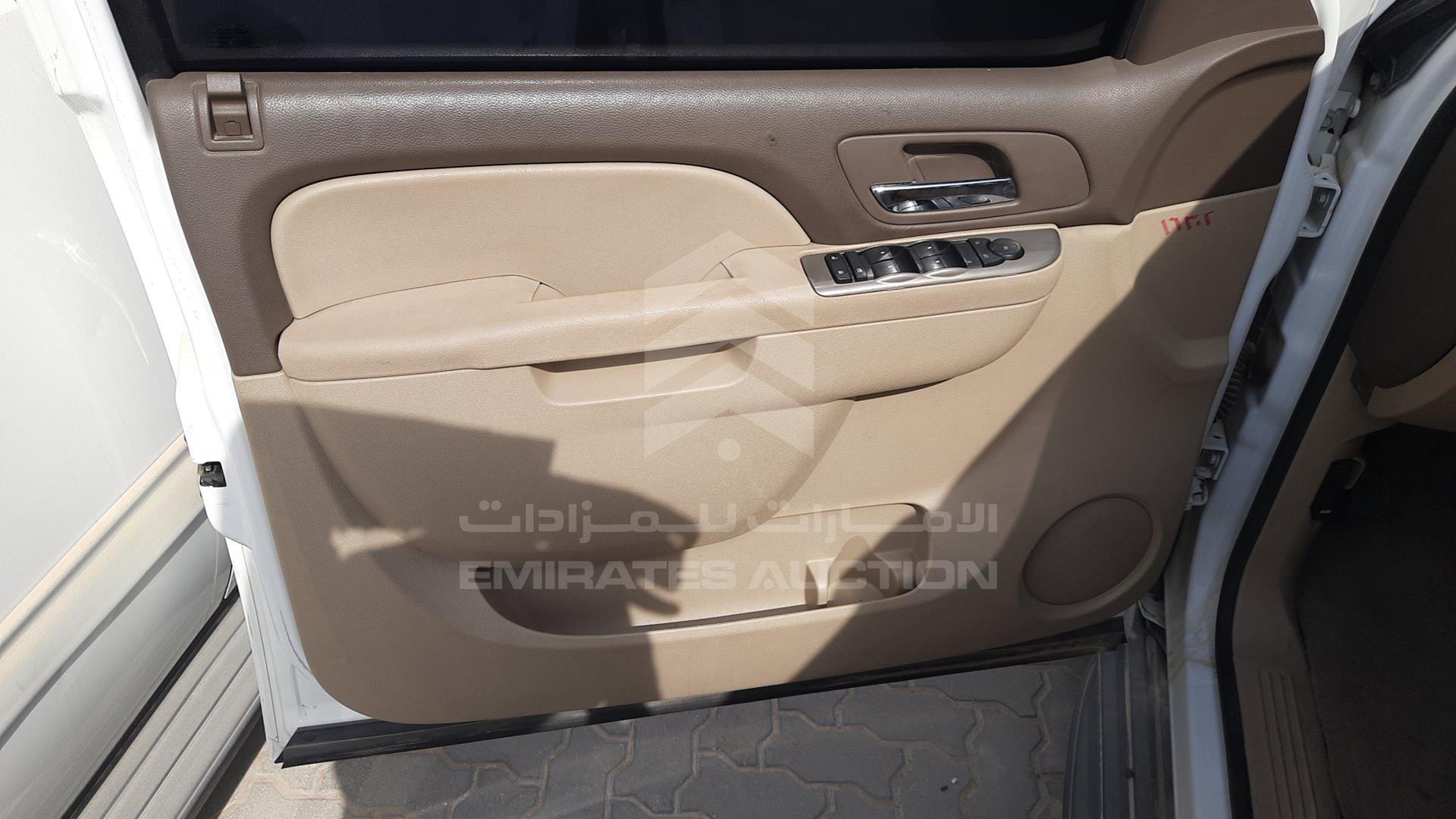 2014 CHEVROLET TAHOE VIN: 1GNSK6E01ER162812