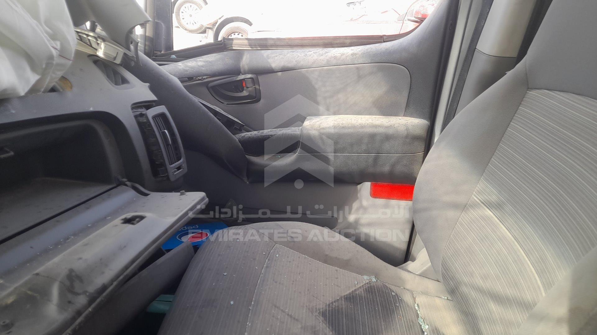 2020 HYUNDAI H1 VIN: KMJWA37R2LU128387