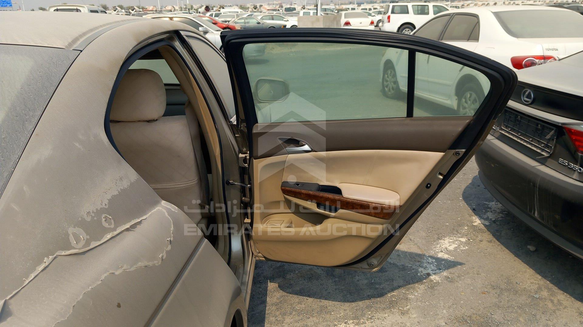 2008 HONDA ACCORD VIN: JHMCP26728C405424