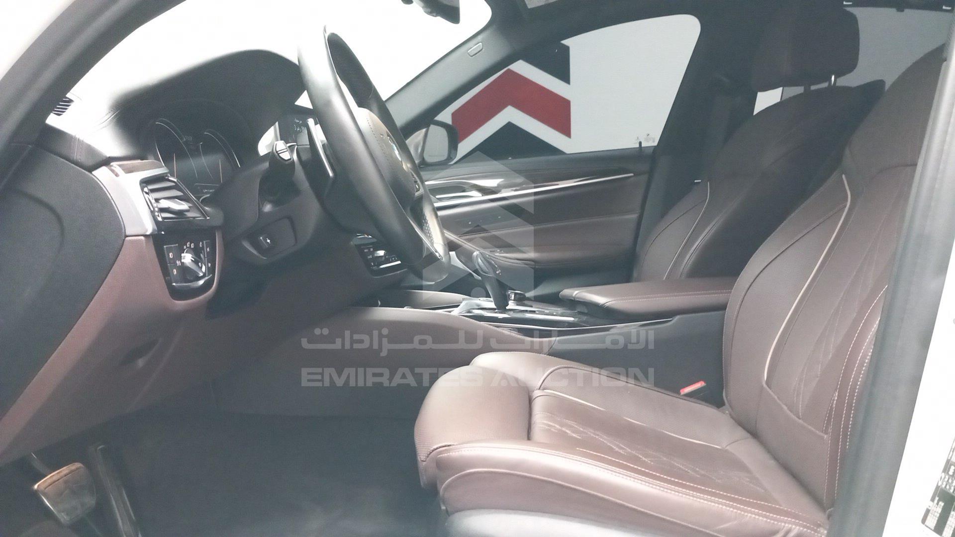 2018 BMW 530 VIN: WBAJA5105JG876579