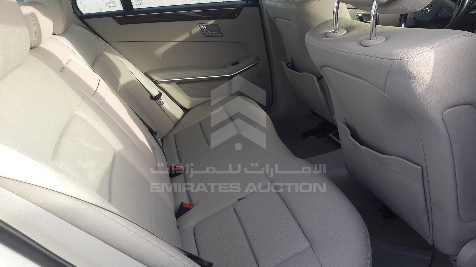 2010 MERCEDES E 300 VIN: WDDHF5EB9AA243803