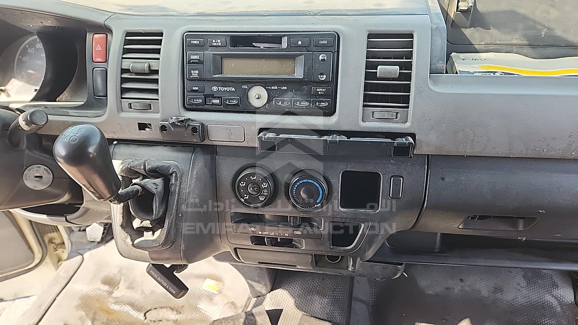 2009 TOYOTA HIACE VIN: JTFHX02P190043646