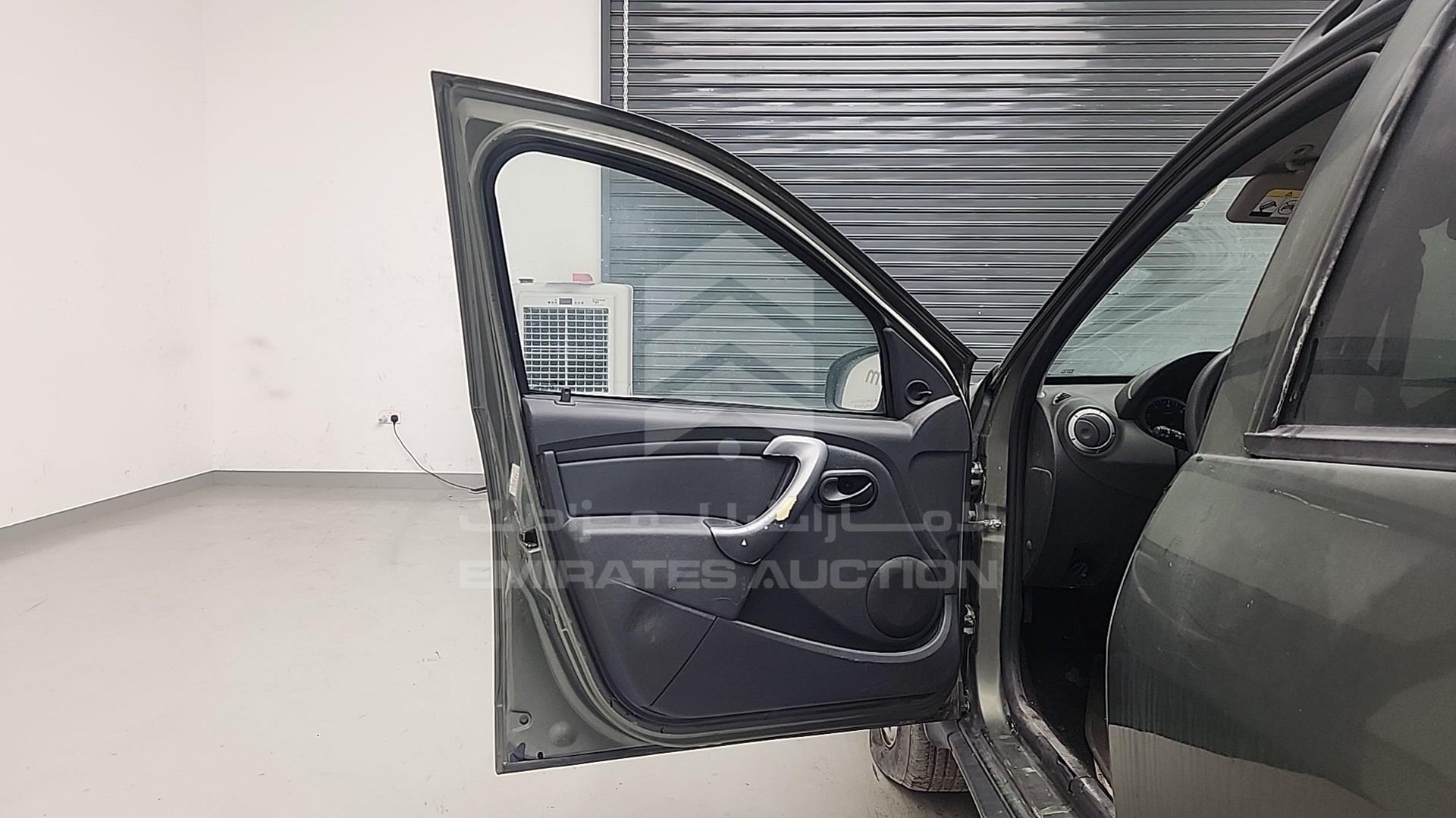 2015 RENAULT DUSTER VIN: VF1HSRCA7FA520039