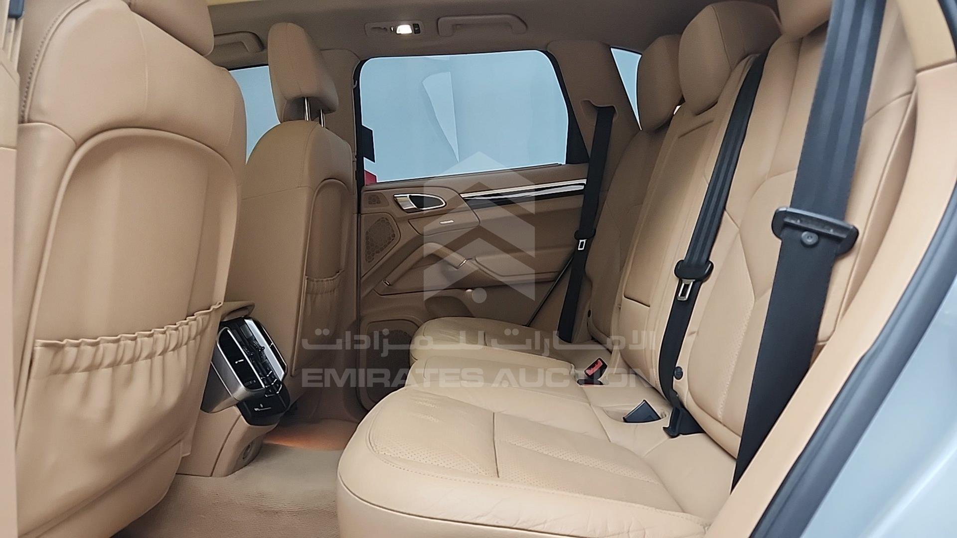 2013 PORSCHE CAYENNE VIN: WP1ZZZ92ZDLA01710