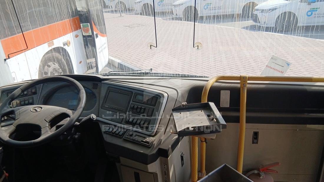 2018 King Long XMQ 6120 — Full Dashboard View — Photo 14