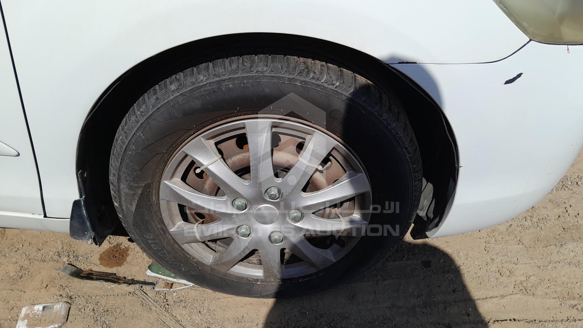 2008 TOYOTA CAMRY VIN: 6T1BE42K08X500646