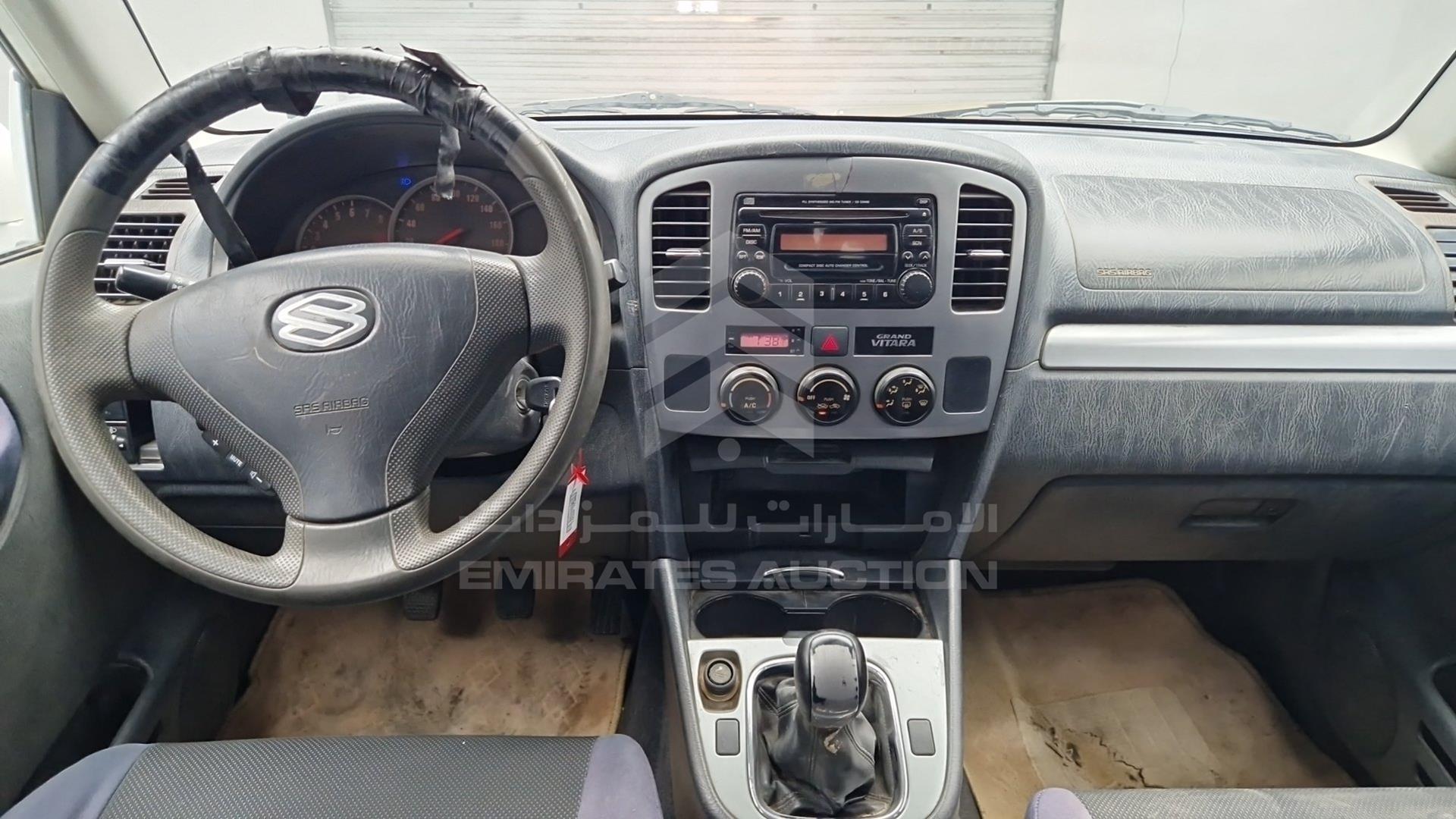 2004 SUZUKI GRAND VITARA VIN: JS3TD62V944104919