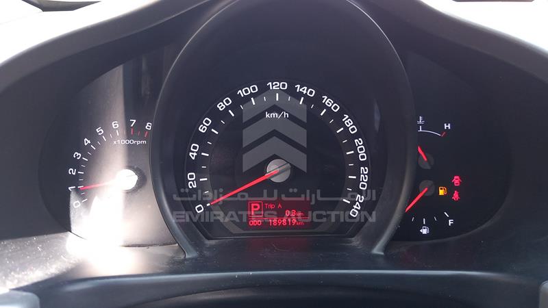 KNAPB8120D7397582 Auction: EmiratesAuction Lot: 409191 KNAPB8120D7397582 Kia Sportage 2013 SILVER Photo 2