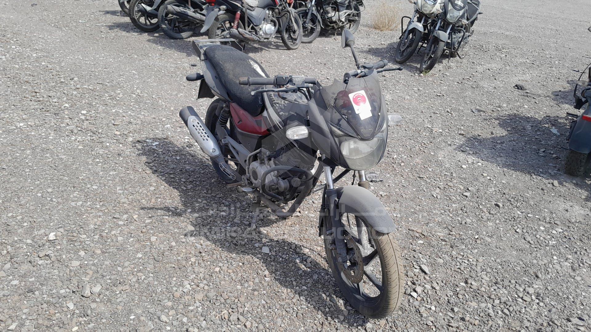 2016 BAJAJ PULSAR VIN: MD2A11CZ4GWD43075