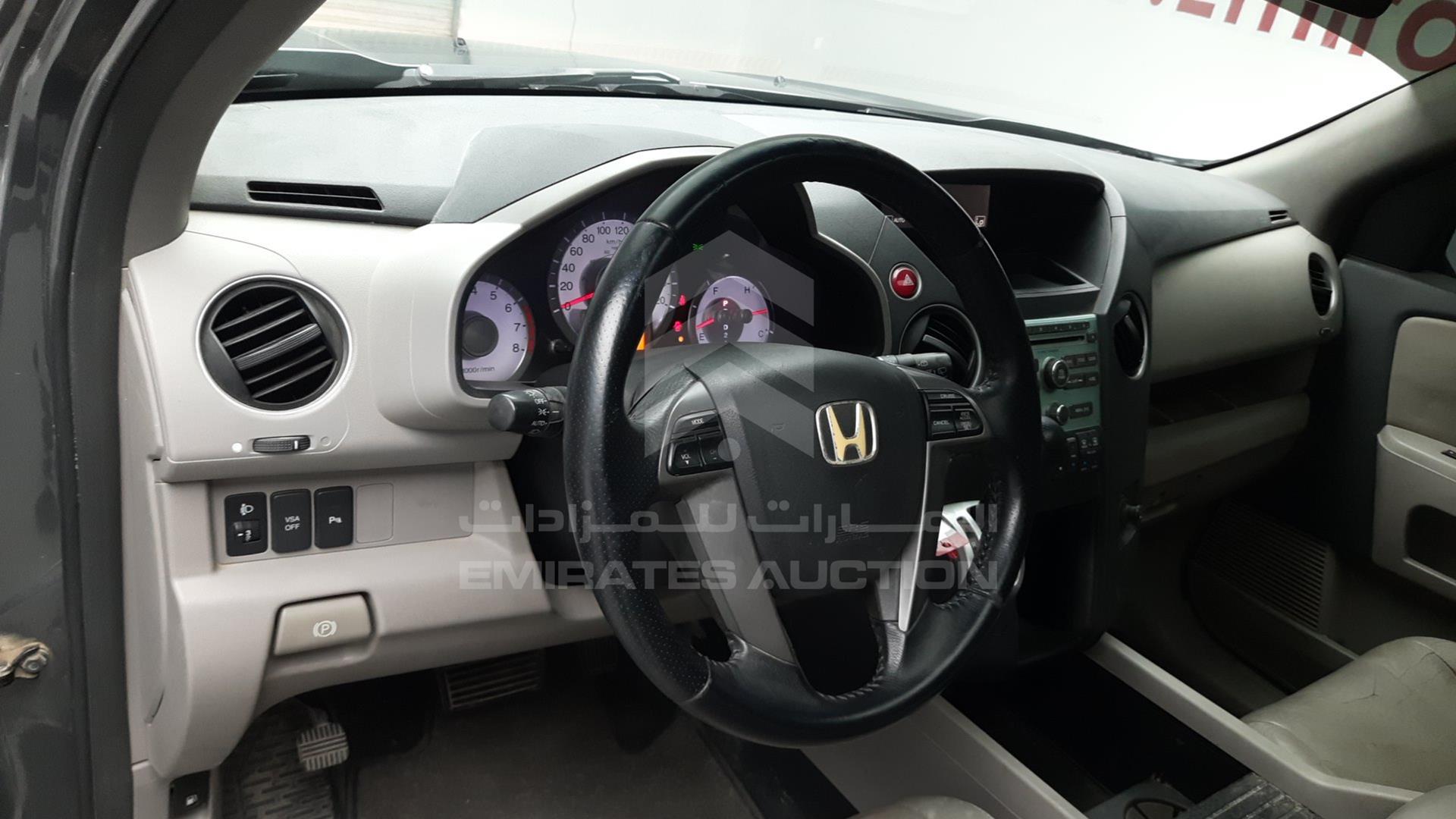 2011 HONDA PILOT VIN: 5FNYF4856BB701140