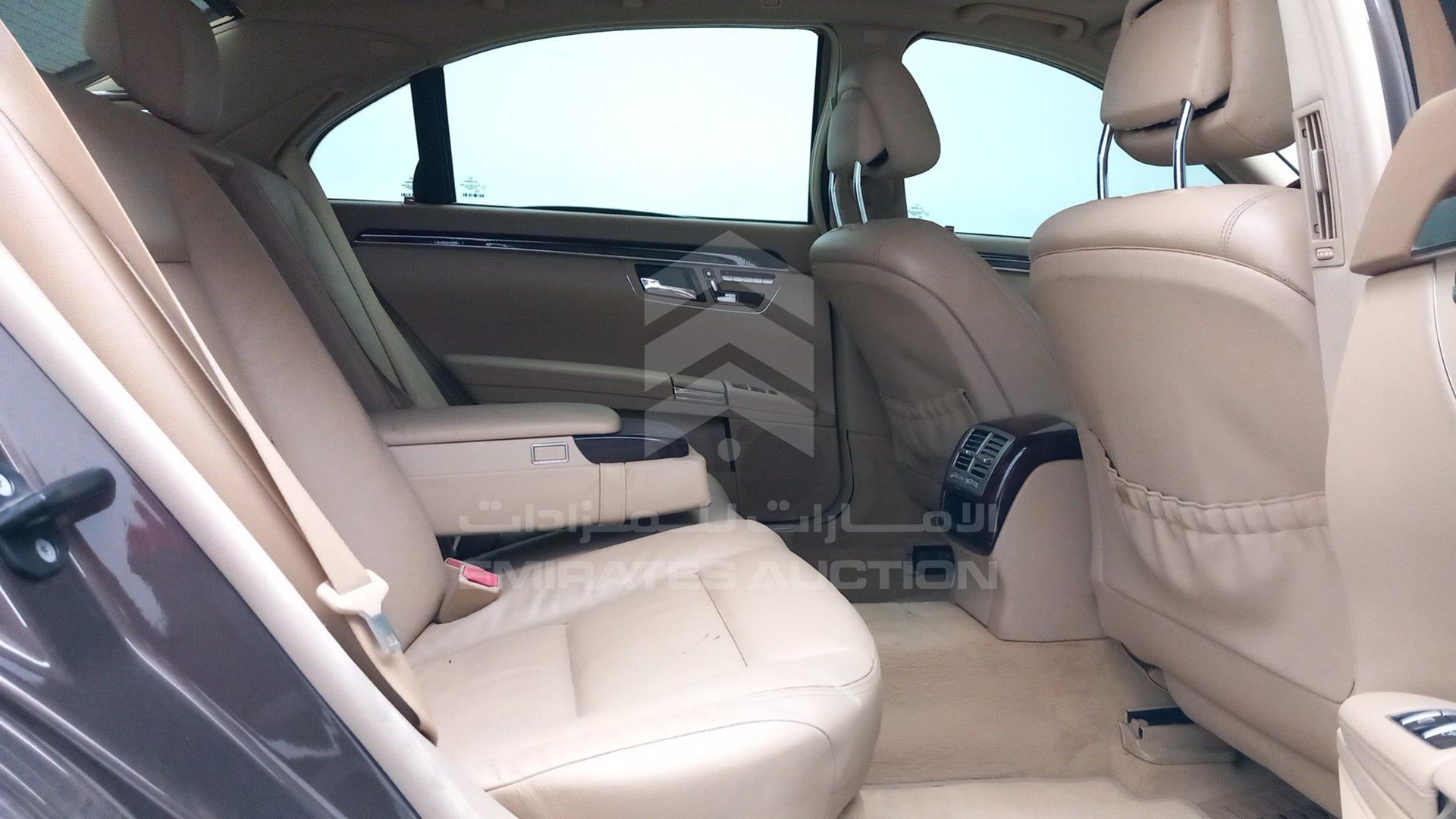 2011 MERCEDES S 350 VIN: WDDNG5GB2BA369886