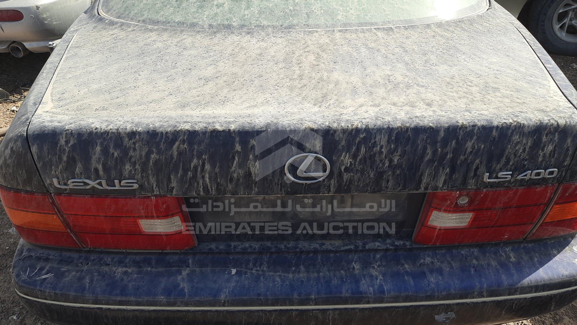 2000 LEXUS LS400 VIN: JT153UF2000128564