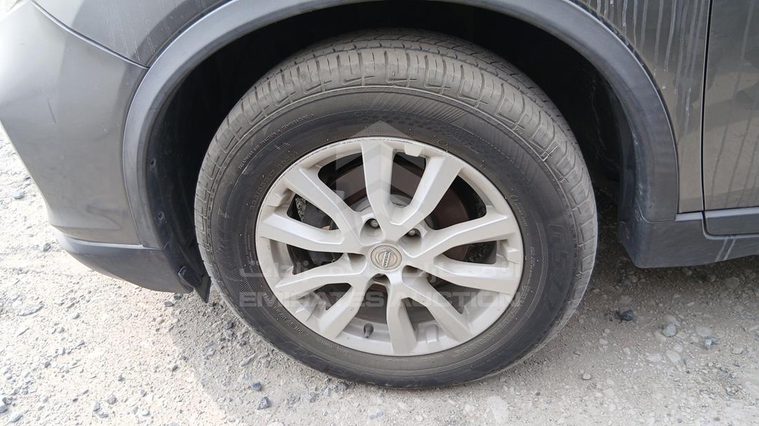 2020 Nissan Rogue — Front Left Tyre — Photo 30